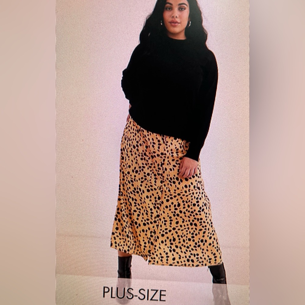 Plus size midi skirt by Wednesday’s Girl